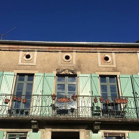 Appartement de 75 m2 dans maison familiale Saint-Antonin-Noble-Val Extérieur photo