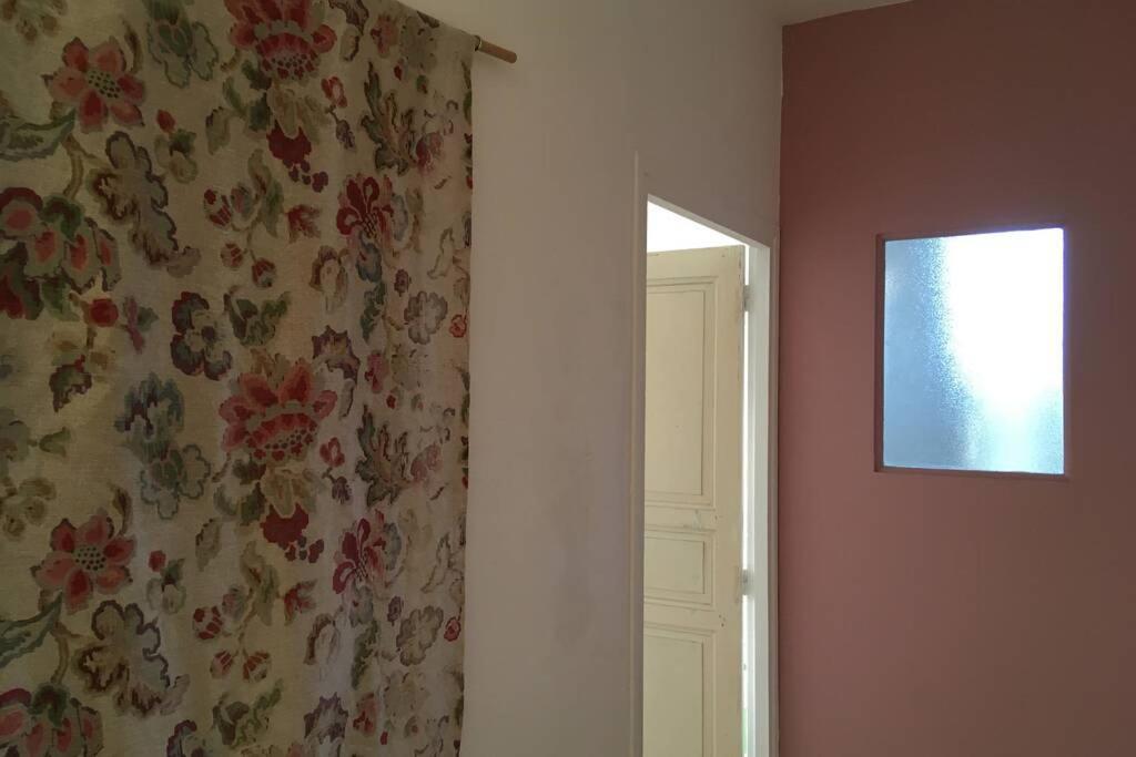 Appartement de 75 m2 dans maison familiale Saint-Antonin-Noble-Val Extérieur photo